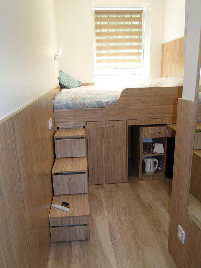 Mini Elegant Otel Kiev Dış mekan fotoğraf