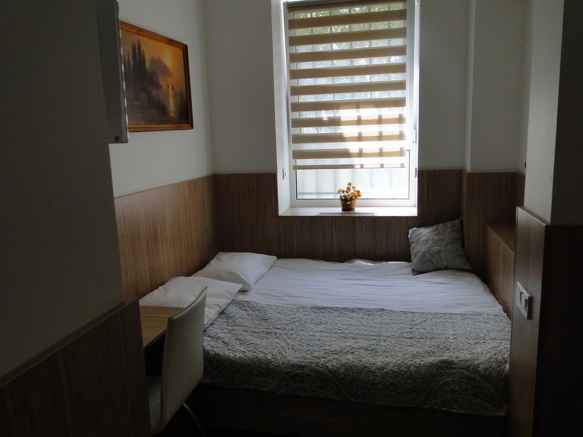 Mini Elegant Otel Kiev Dış mekan fotoğraf
